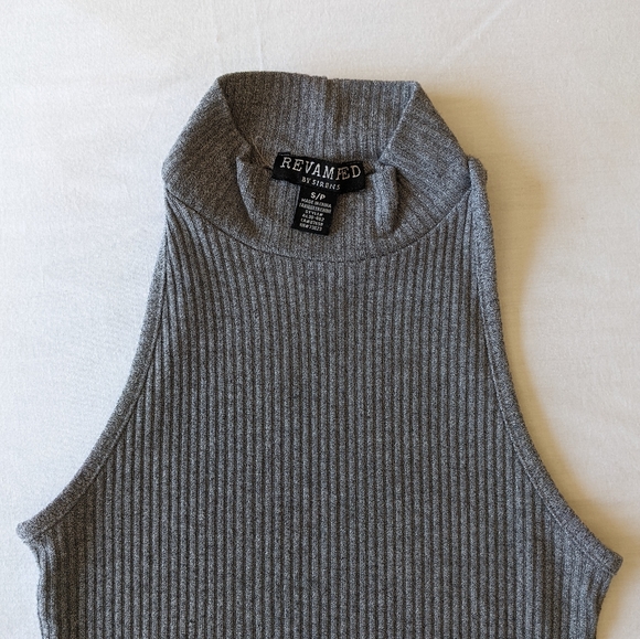 'Revamped by Sirens' Grey Maxi Dress - Picture 4 of 5